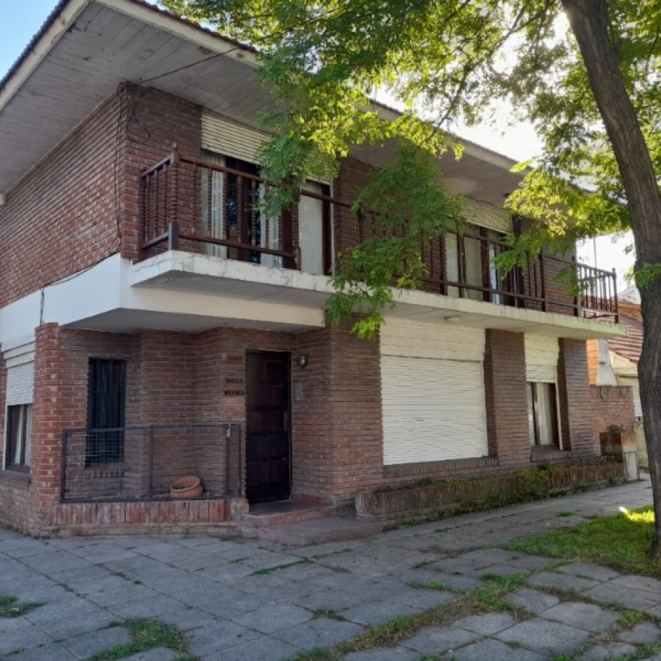 Chalet 5 Ambientes Barrio San Juan