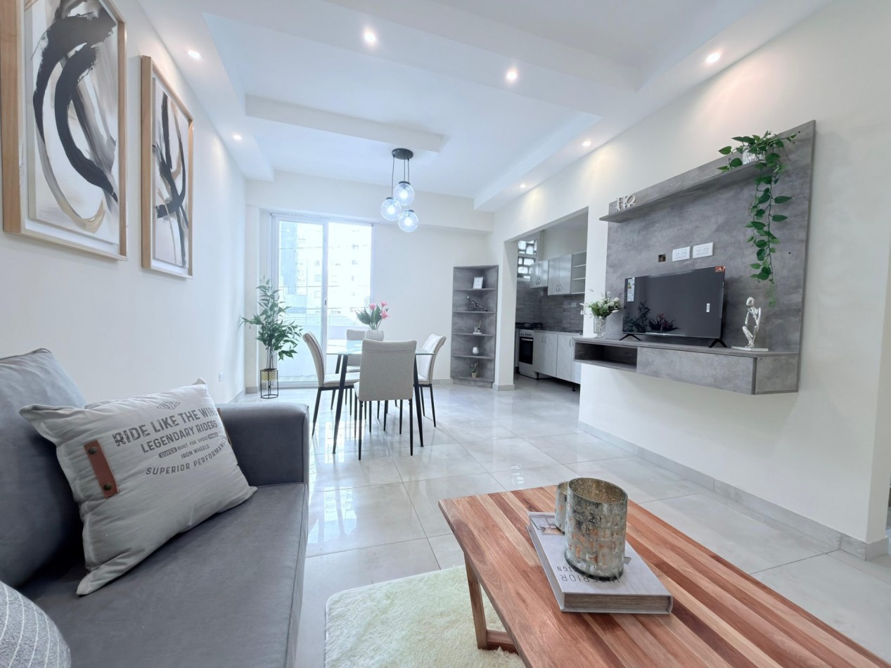 Departamento 2 ambientes al frente con balcon 