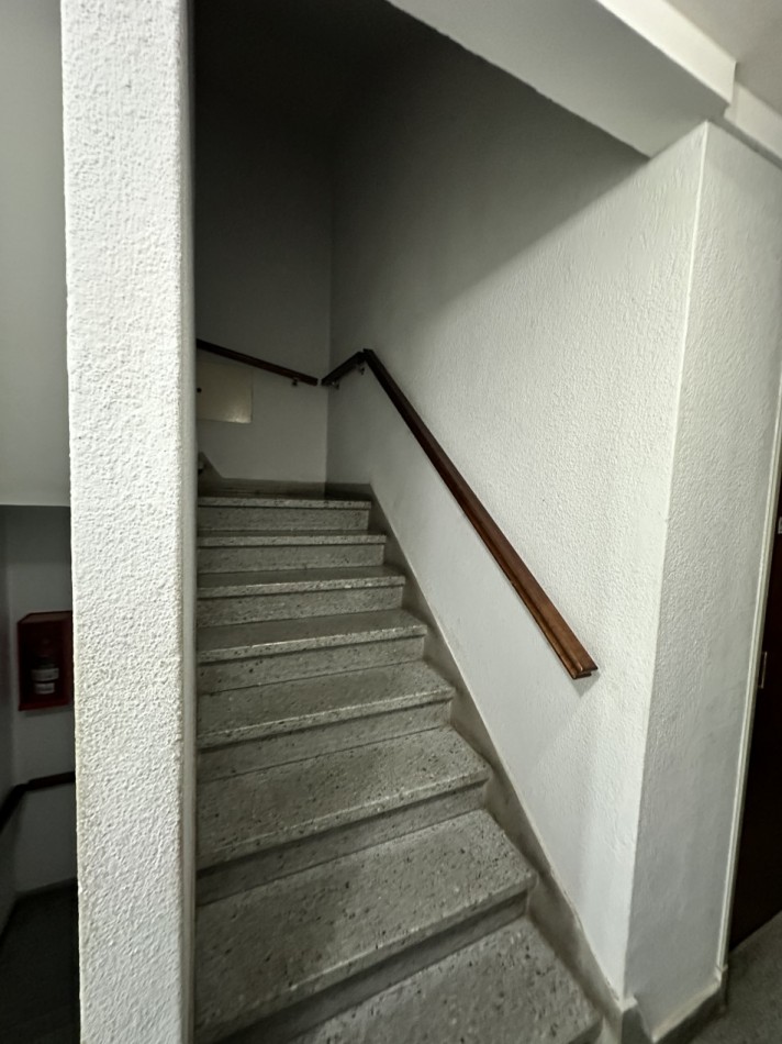 Venta departamento 2 ambientes centro