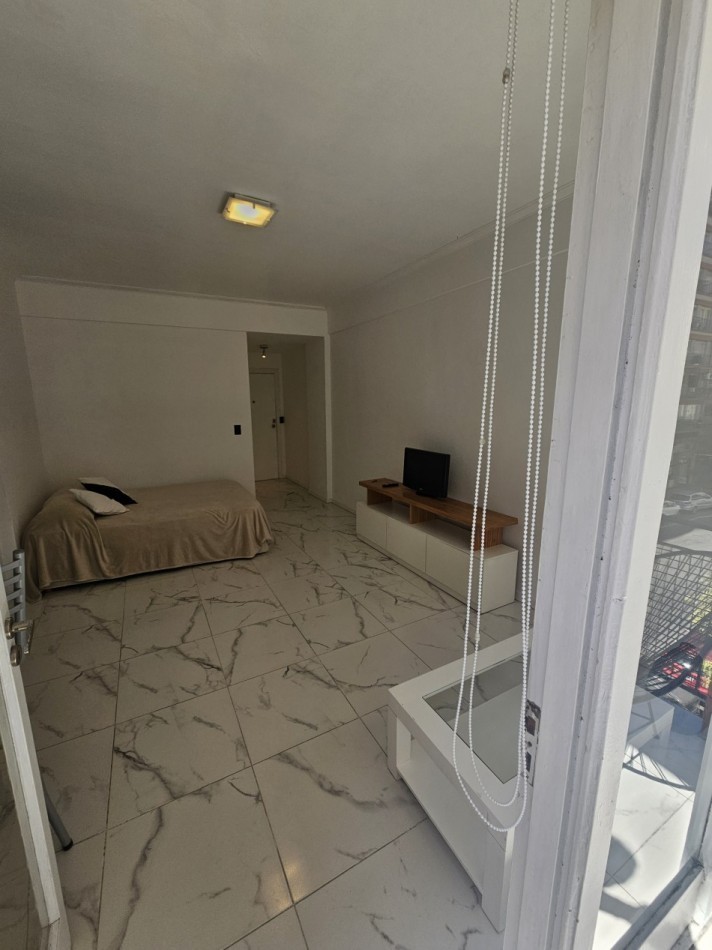 Venta. Depto un ambiente. Centro. Mar del Plata.