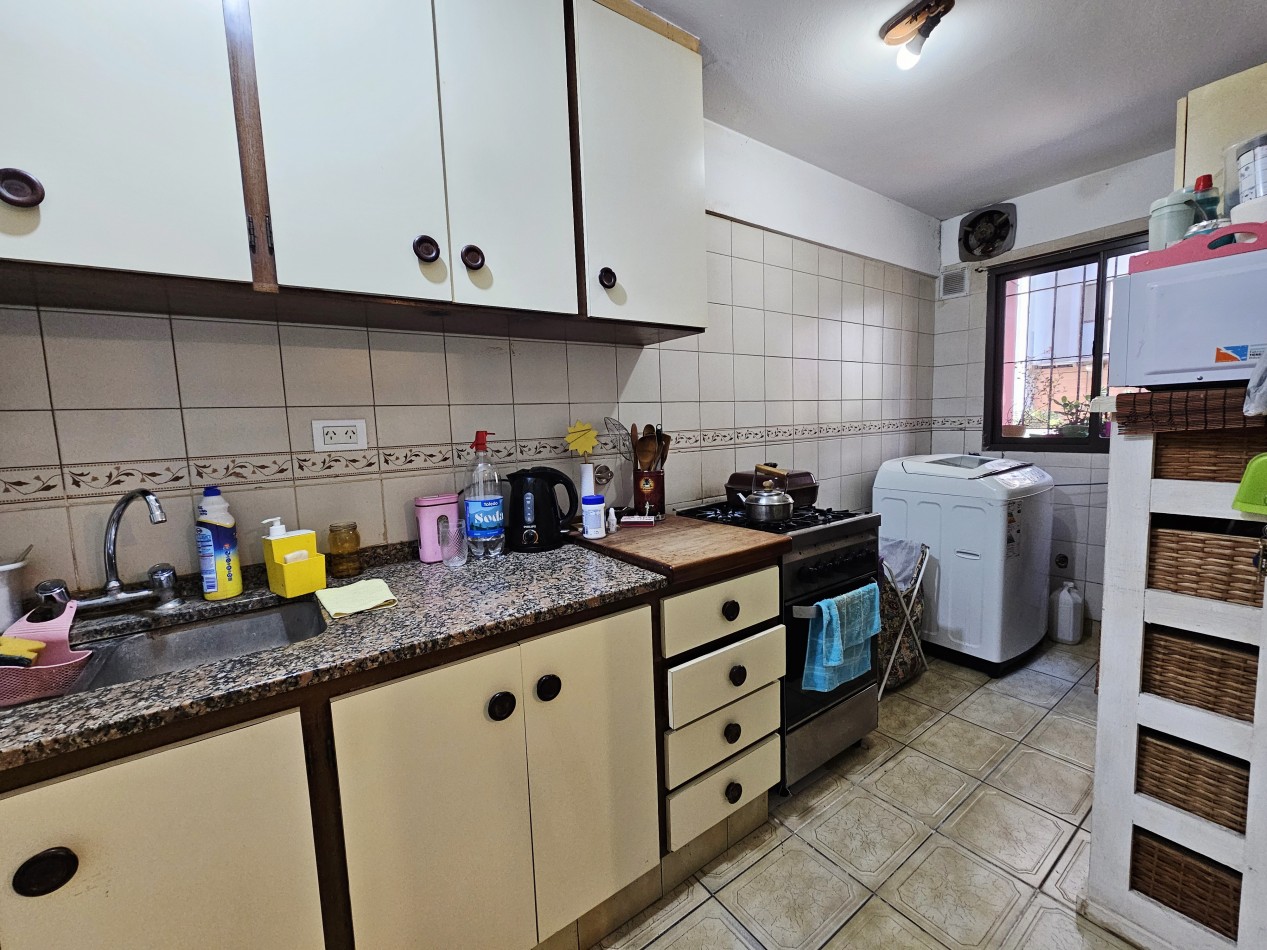 DEPARTAMENTO 4 AMBIENTES AL FRENTE CON PATIO APTO CREDITO