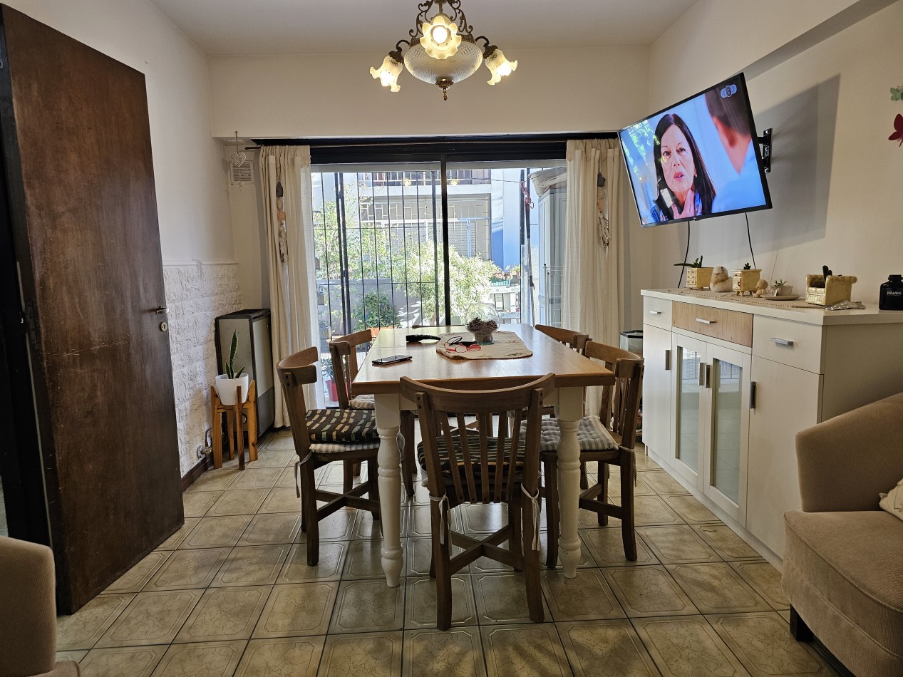 DEPARTAMENTO 4 AMBIENTES AL FRENTE CON PATIO APTO CREDITO