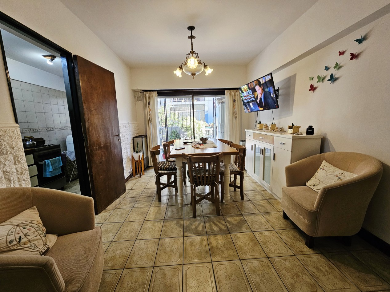 DEPARTAMENTO 4 AMBIENTES AL FRENTE CON PATIO APTO CREDITO