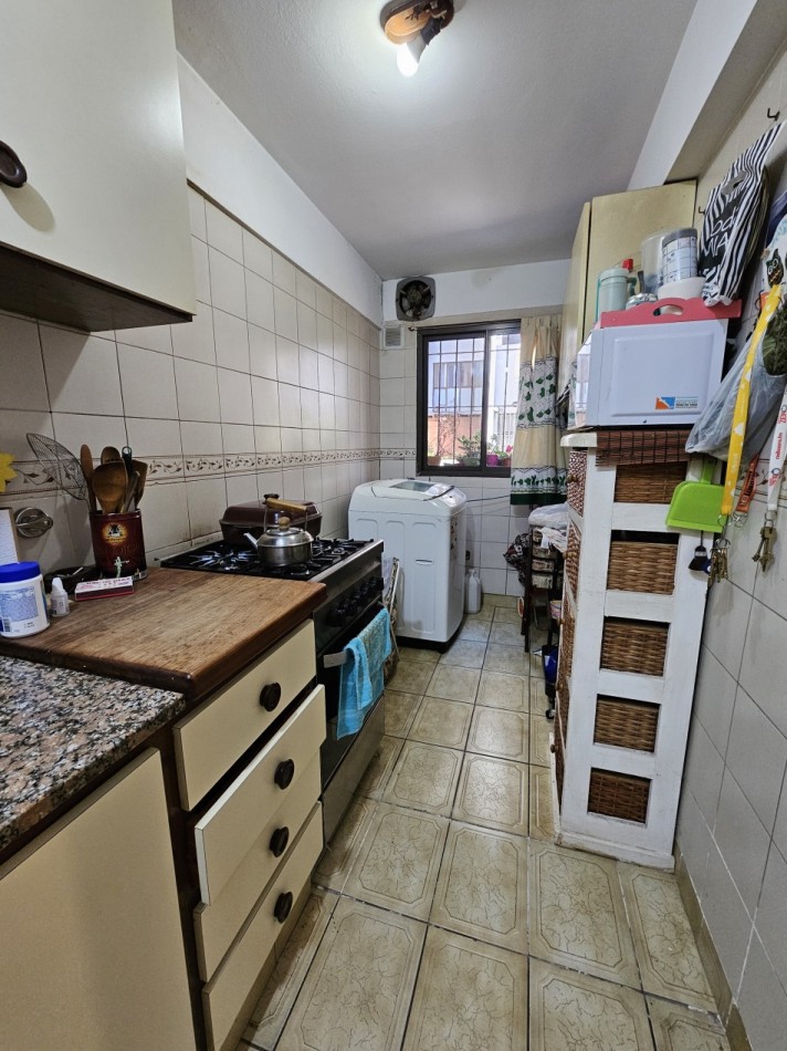 DEPARTAMENTO 4 AMBIENTES AL FRENTE CON PATIO APTO CREDITO