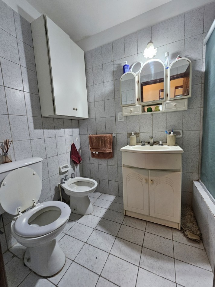 DEPARTAMENTO 4 AMBIENTES AL FRENTE CON PATIO APTO CREDITO